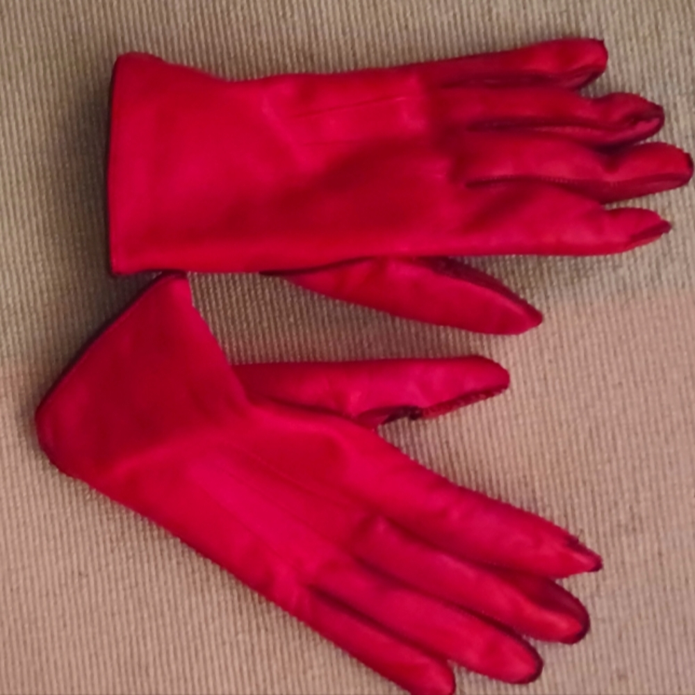Girl leather gloves age 6